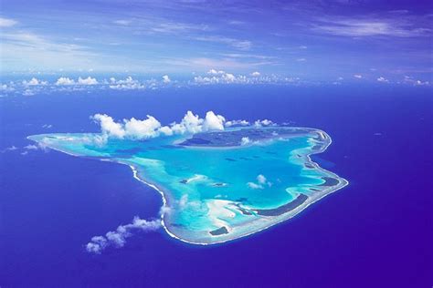 South Pacific leaders will meet on the stunning island of Aitutaki to discuss climate change
